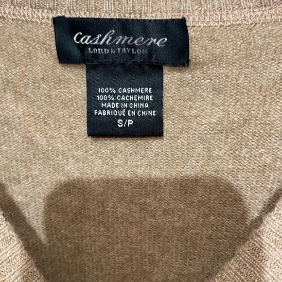 Lord & Taylor Women's Tan 100% Cashmere Knit Long Sleeve Pullover Sweater Small - Picture 8 of 9